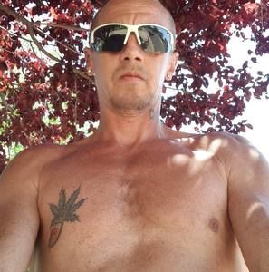 Meet your Posher, Bud